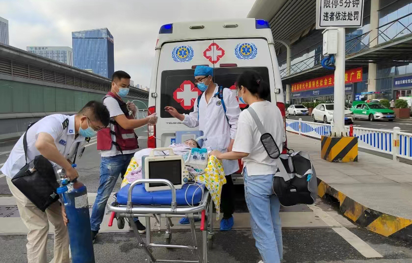 南丹县救护车出租公司